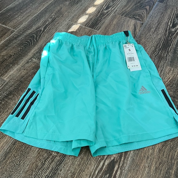 Blue mens running shorts - Picture 2 of 5